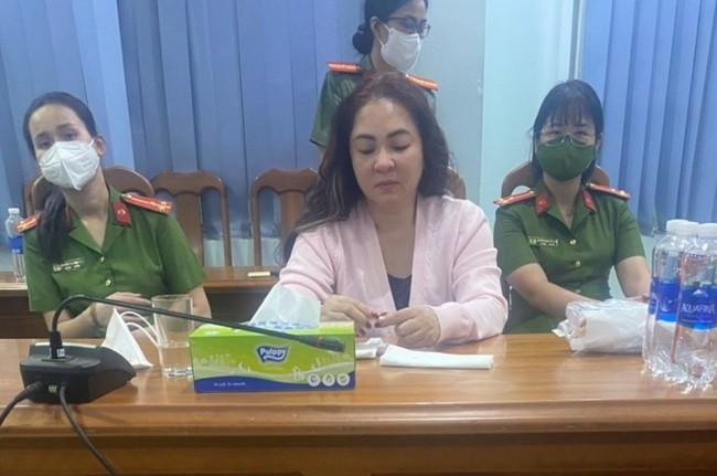 Bị can Nguyễn Phương Hằng thời điểm bị khởi tố, bắt tạm giam